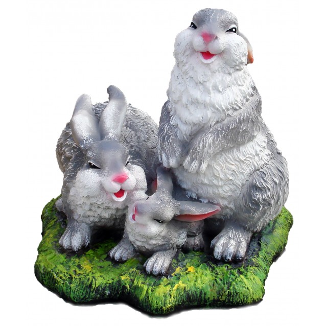 Скульптура «Зайцы-семья»